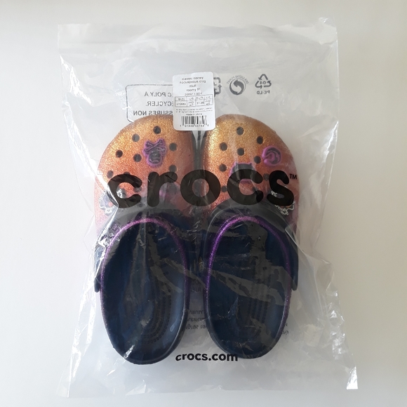 (New) Hocus Pocus Disney Crocs (W7/M5) - Picture 10 of 11